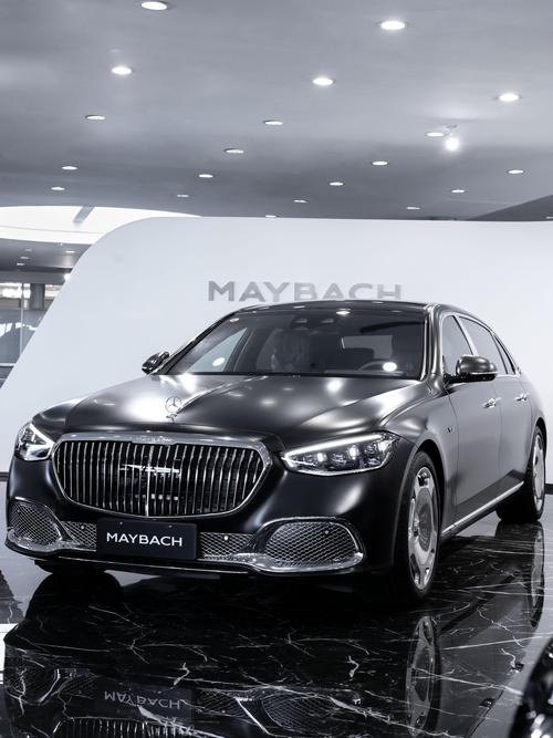 深圳78岚图汽车的售后服务让用户无忧出行，迈巴赫未来的豪华车趋势